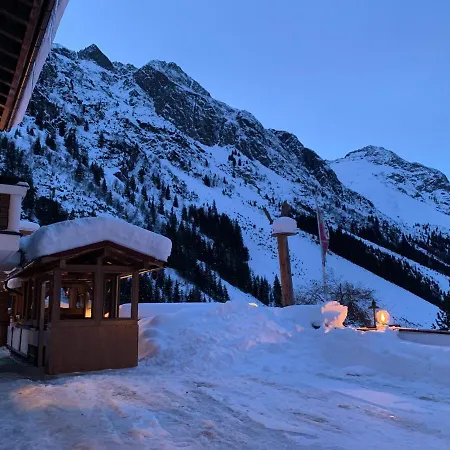 Alpin Apartamento *