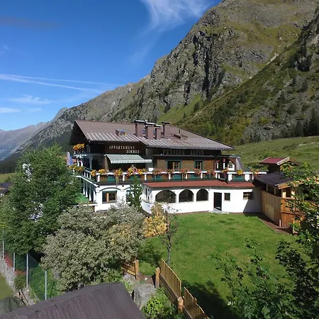 Alpin Apartament *