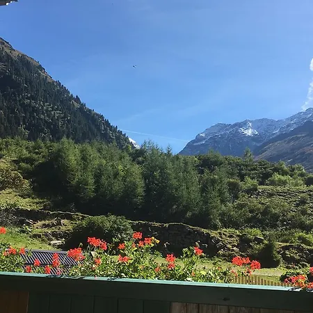 Apartament Alpin St. Leonhard im Pitztal