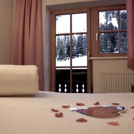 Alpin Apartament *